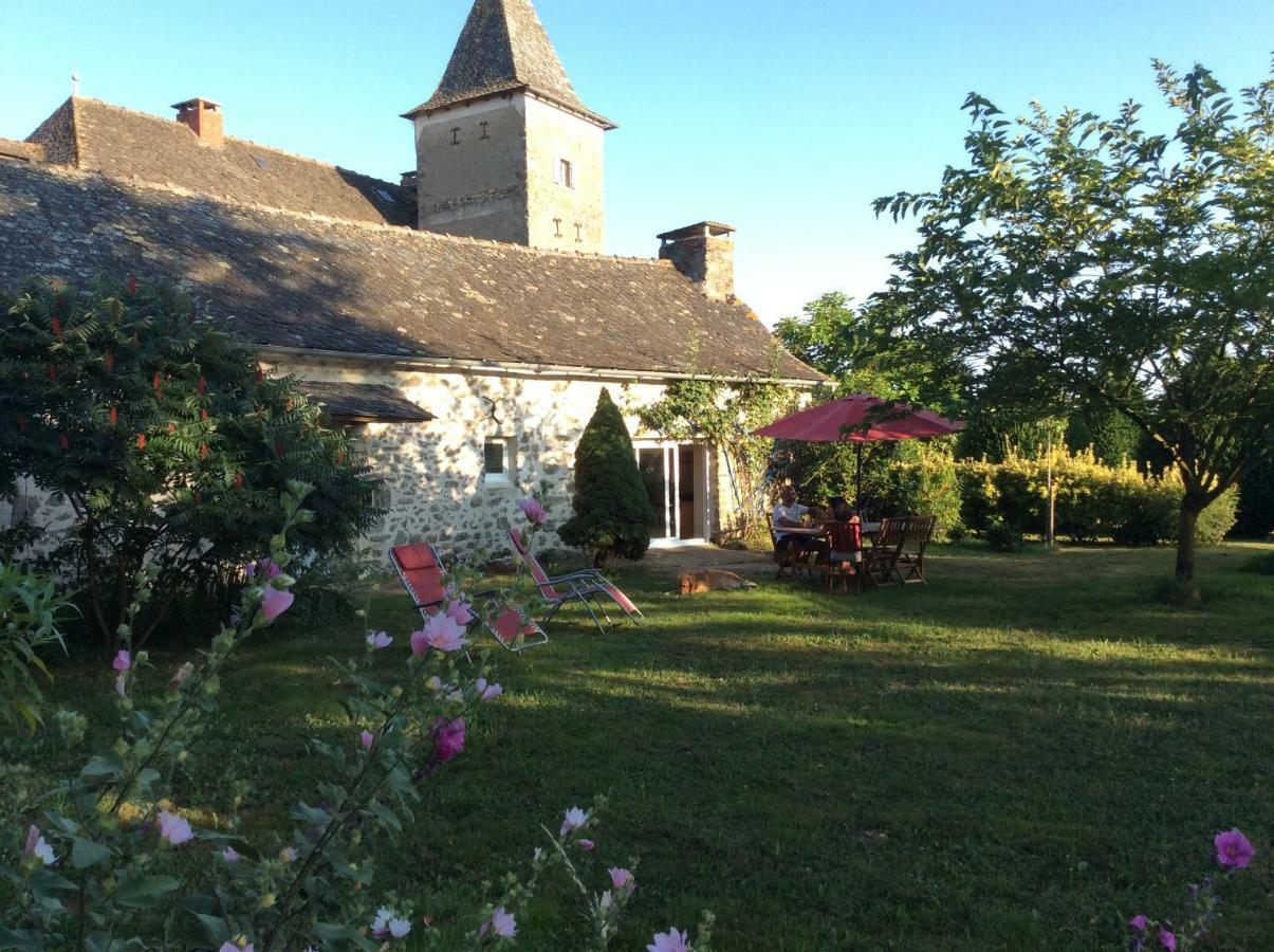 Domaine De Marsaguettes Villa Morlhon-le-Haut Exterior photo